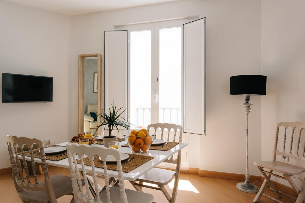Hostly Acetres 2A-Penthouse In City Center-Fibre-Parking Opt Севилья Экстерьер фото